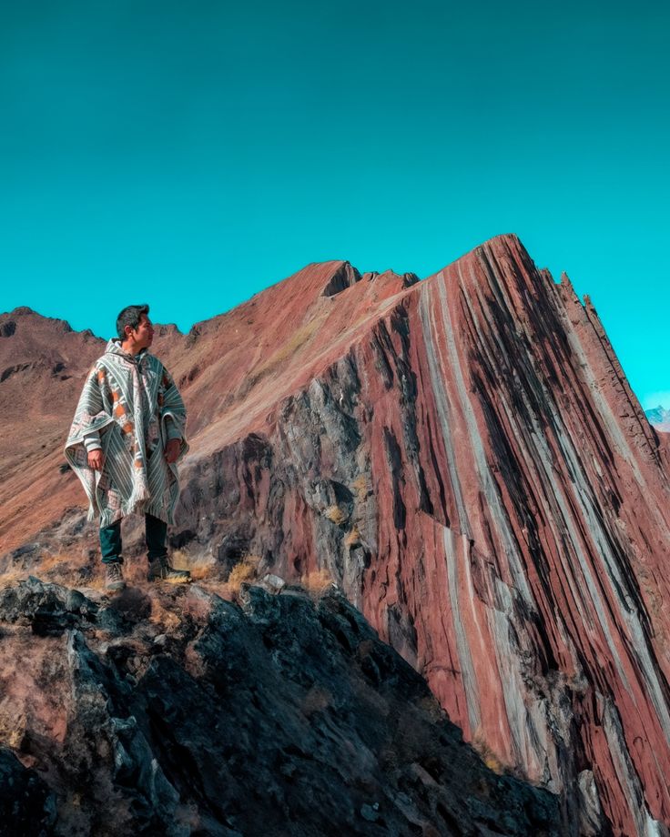 Pallay Puncho Rainbow Mountain